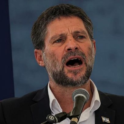 Ministro das Finanças de Israel chama TPI de antissemita após ordem de prisão