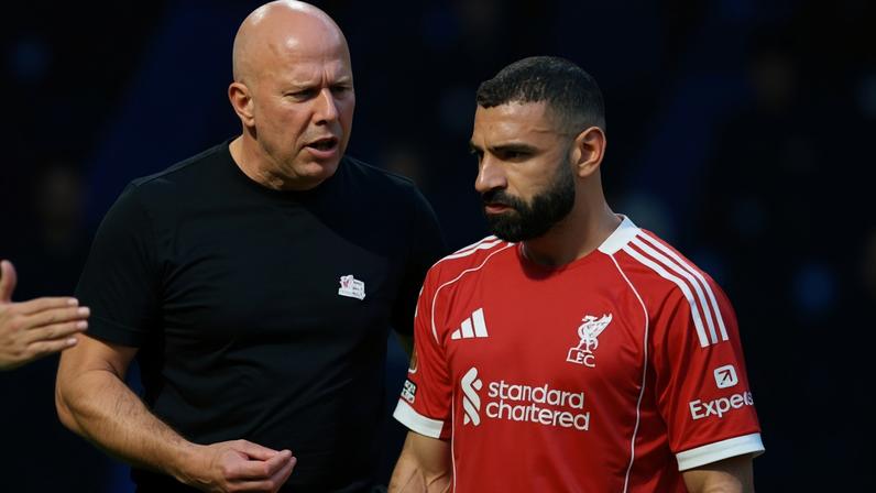 FSG concorda com Salah: saída de Slot para reconquistar torcedores de Liverpool