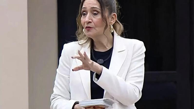 Sonia Abrão faz visita surpresa na 'Casa do Patrão'
