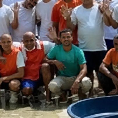 Repercussão de culto com batismo de detentos em penitenciária do Piauí