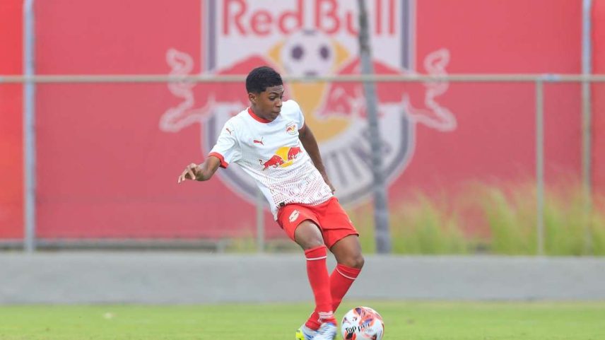 Dereck Felipe, jogador do time sub-15 do Red Bull Bragantino.