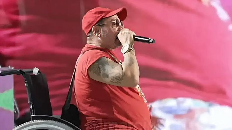 Kinho, da banda O Rodo da Bahia, morreu aos 45 anos de idade em 2 de maio de 2026.