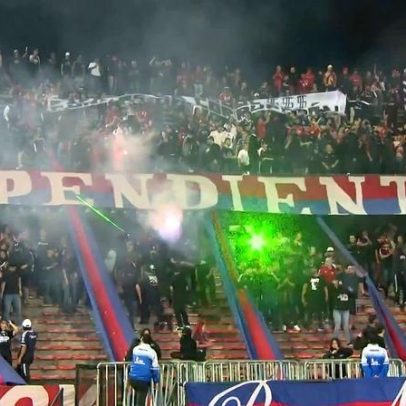 Conmebol suspende torcida de Medellín por 60 dias após cancelamento com Flamengo