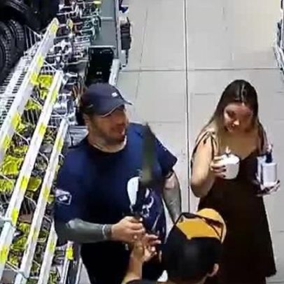 Policiais detidos são flagrados passeando e fazendo compras em Manaus