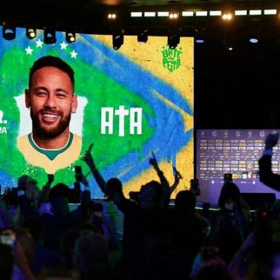 Neymar emociona fãs com manifestação de fé