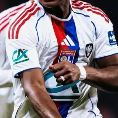 Técnico do Lyon elogia Endrick e vê convocação para a Copa como inevitável