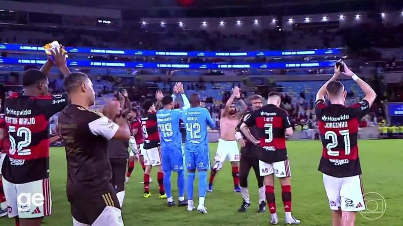 Torcedores do Flamengo provocam o Palmeiras com gritos de 'sábado é guerra'