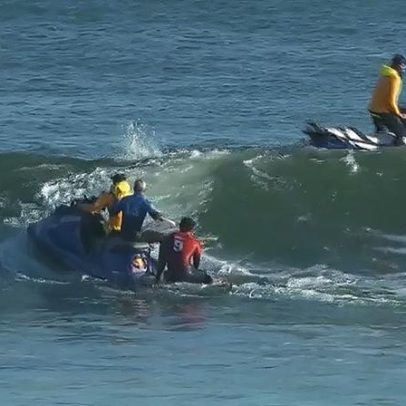 Fotógrafo é atacado por tubarão; bateria Yago Dora e Italo Ferreira é parada