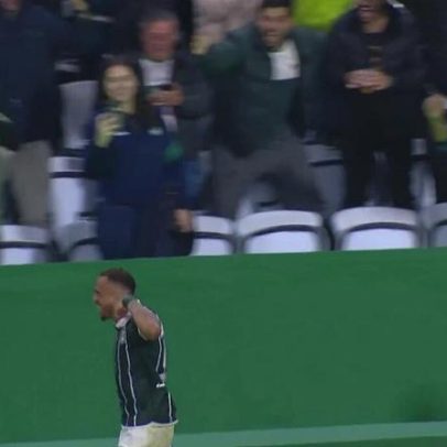Breno Lopes marca gol aos 22 min do 2º tempo contra o Bahia