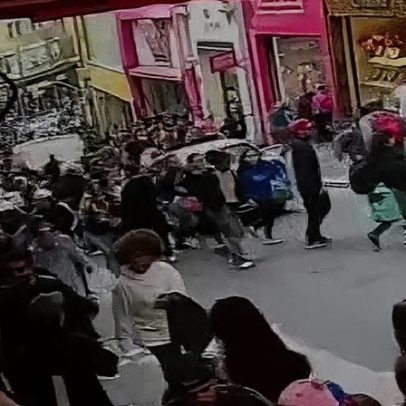 Vídeo mostra correria na Ladeira Porto Geral após tiroteio no Metrô São Bento