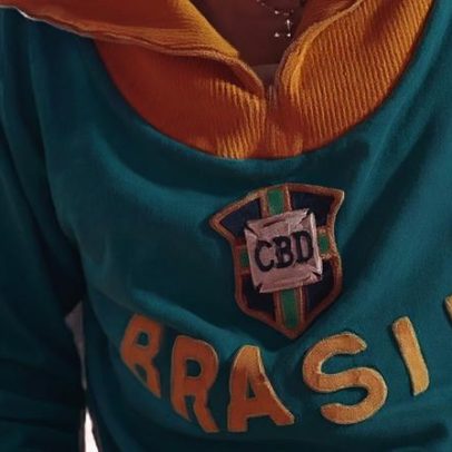 Bad Bunny se declara ao Brasil durante show com música de Milton Nascimento