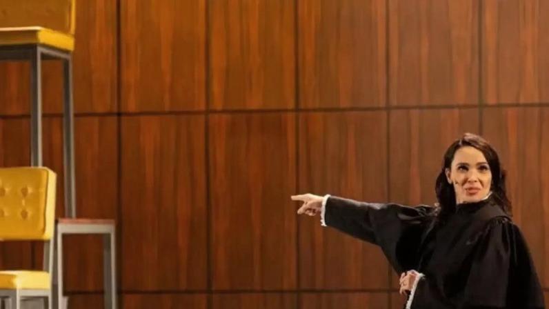 Prima Facie premiada retorna ao Rio em junho com Débora Falabella