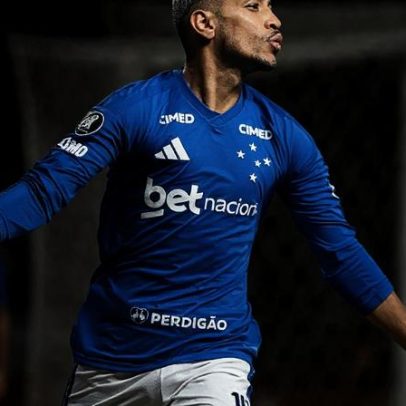 Cruzeiro goleia, Matheus Pereira brilha e avança às oitavas da Libertadores