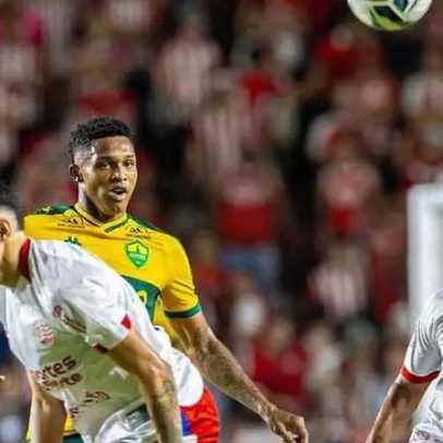 Náutico vence Cuiabá e assume liderança da Série B
