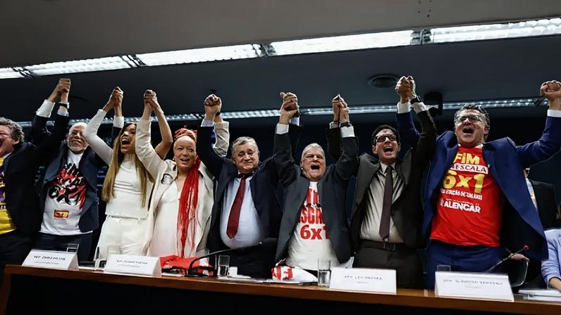 Comissão da Câmara aprova PEC que acaba com escala 6x1 e reduz jornada para 40 horas