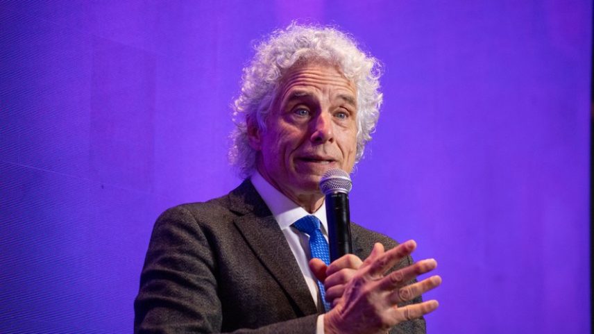 Steven Pinker durante painel da São Paulo Innovation Week nesta sexta-feira (15)