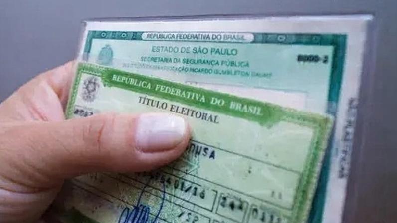 Falta de justificativa pode levar a uma série de consequências, incluindo multa e restrição à emissão de documentos