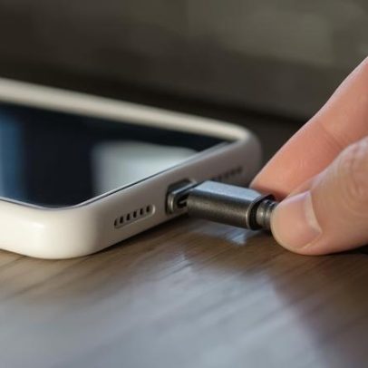 12 funções inúteis que drenam a bateria do celular