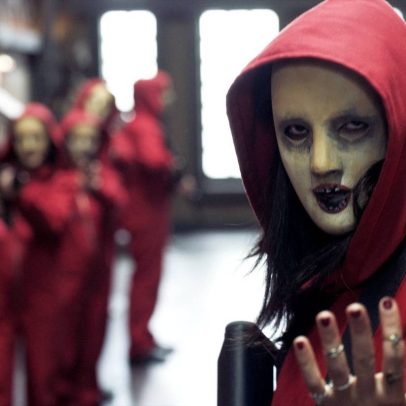 Netflix anuncia nova série ambientada em La Casa de Papel; confira trailer