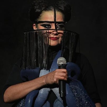 Björk bloqueia catálogo para usuários israelenses no Spotify e Apple Music