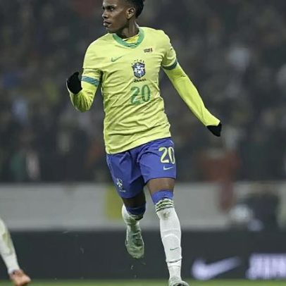 Estêvão, do Chelsea, trata no Palmeiras com foco na Copa do Mundo