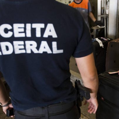 Receita Federal atua em operação contra sonegação de R$ 2,5 bi no plástico SP