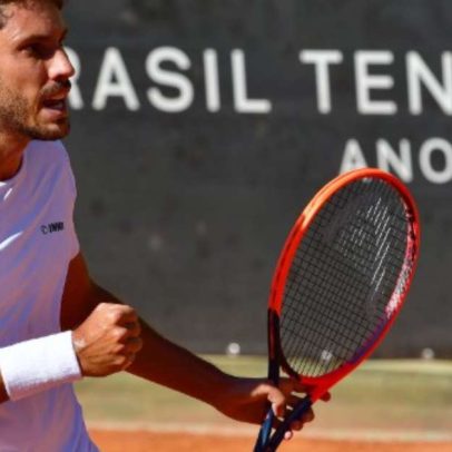 Eduardo Ribeiro avança em Córdoba e volta ao top 400 do ranking