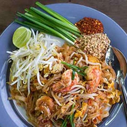 Pad Thai: história e ingredientes de um dos símbolos da gastronomia asiática