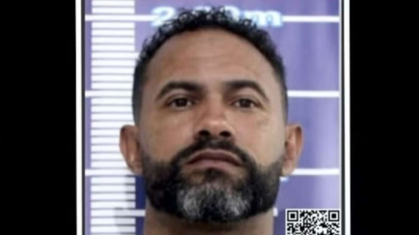 Goleiro Bruno é preso no Rio após dois meses foragido da Justiça