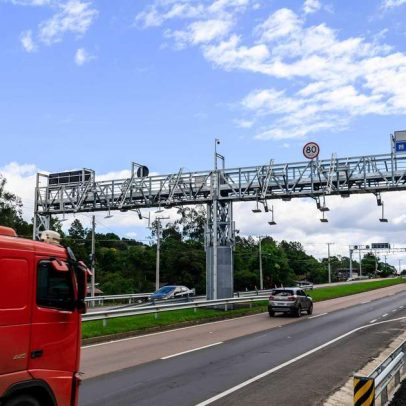 Vale-pedágio por placa avança e chega ao RS
