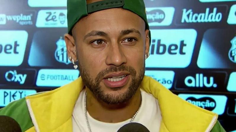 Neymar com um casaco da Seleção Brasileira faz a internet explodir. Afinal, ele está sabendo de antemão que estará na lista, ou não?