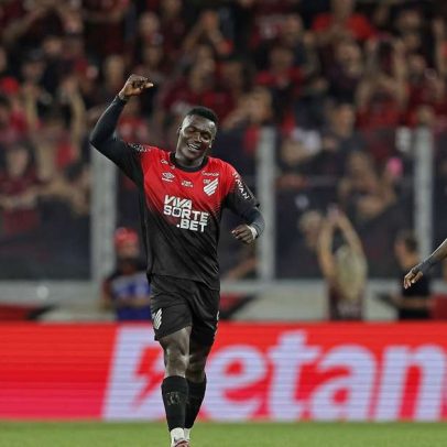 Trajetória de Kevin Viveros, artilheiro do Brasileirão, em foco