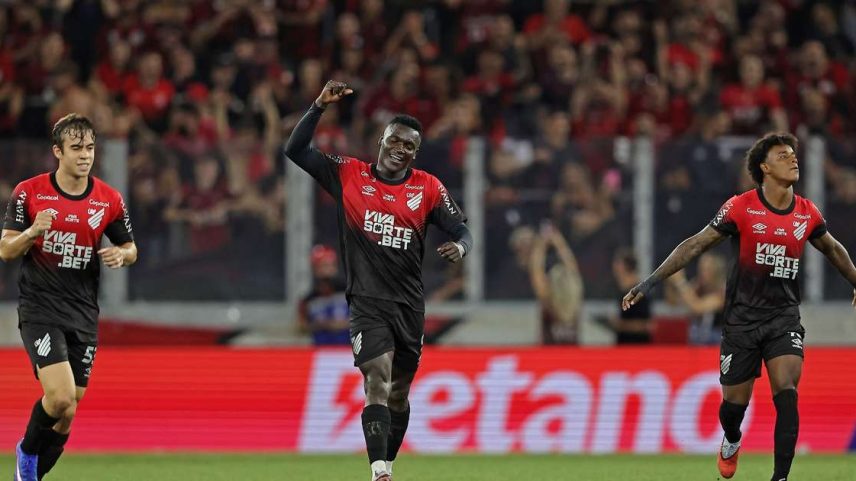Kevin Viveros, craque do Brasileirão (Photo by Heuler Andrey/Getty Images)
