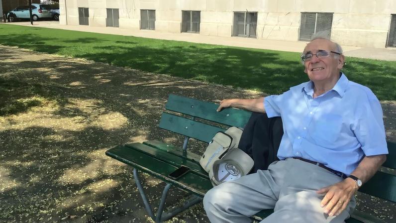 Britânico que superou doenças na infância é pastor ativo aos 90