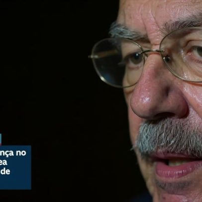 José Sarney lança coletânea de romances