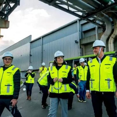 Brizola e Pretto visitam CMPC e defendem atração de investimentos no RS