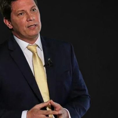Mário Frias agradece Vorcaro e afirma que filme sobre Bolsonaro seria justiça