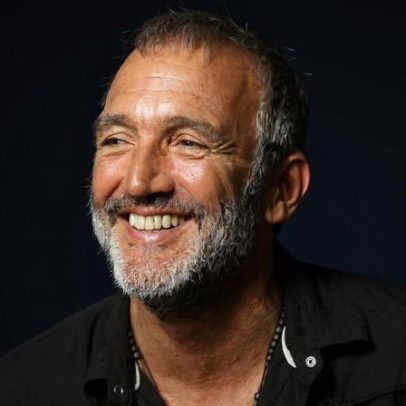 Netflix contrata Rogério Gomes para dirigir novo melodrama