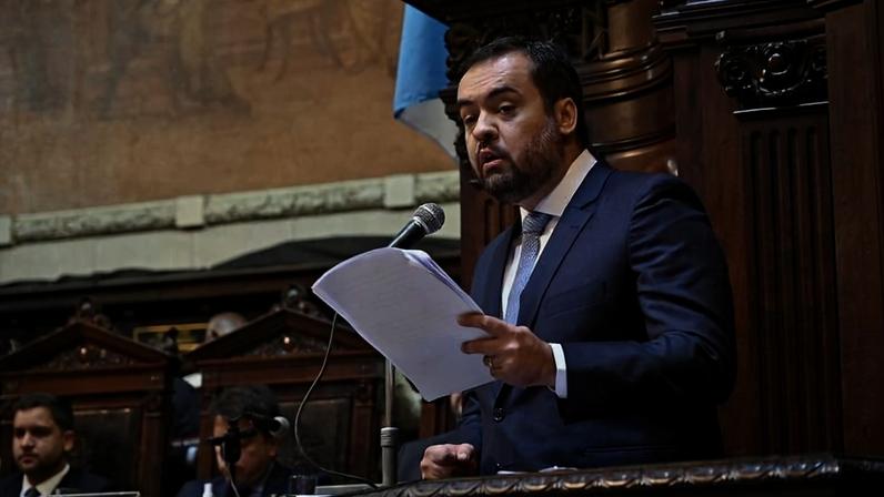 O ex-governador do Rio de Janeiro, Cláudio Castro (PL), discursa no Palácio Tiradentes na cerimônia de posse para o mandanto de 2023-2026