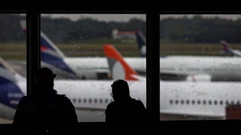 Movimentação no aeroporto de Guarulhos, em São Paulo