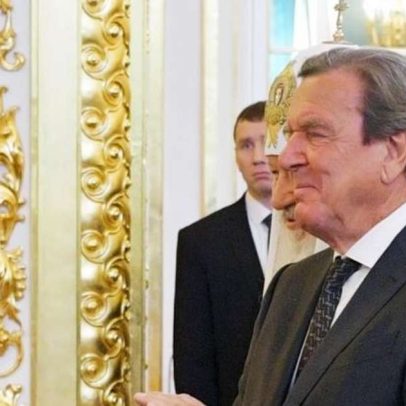 Quem é o ex-líder alemão indicado por Putin para negociar a paz na Ucrânia