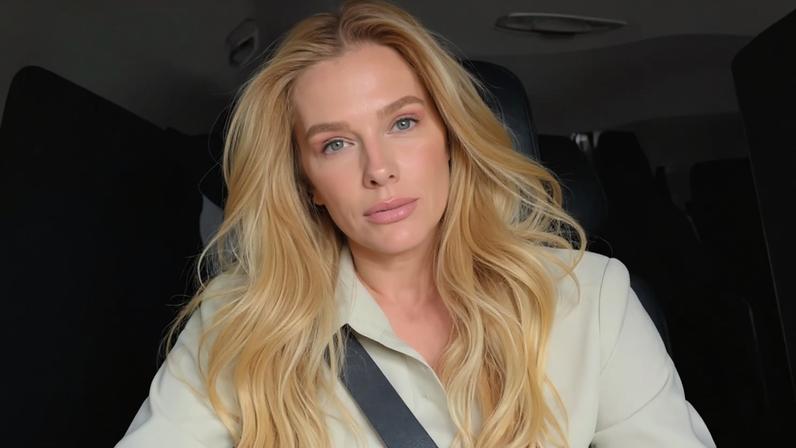 Fiorella Mattheis, 38 anos, anunciou nas redes sociais que está grávida do terceiro filho com Roberto Marinho Neto
