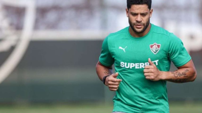 Hulk fez uma bateria de exames com o departamento de fisiologia do Fluminense –
