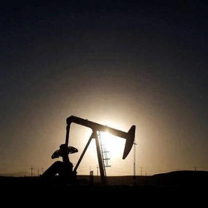 Preço do petróleo abre em alta, maior desde março, após ameaça de Trump ao Irã