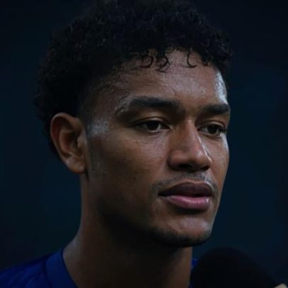 Kaique Kenji dedica gol a William e agradece Artur Jorge após noite decisiva