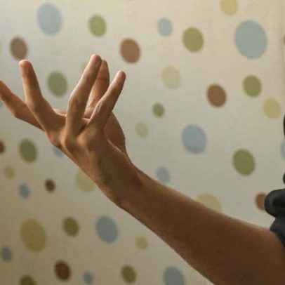Debate sobre TEA revela tensões entre autistas nível 1 e pais de casos severos