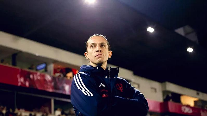 Filipe Luís enaltece vitória fora de casa.
