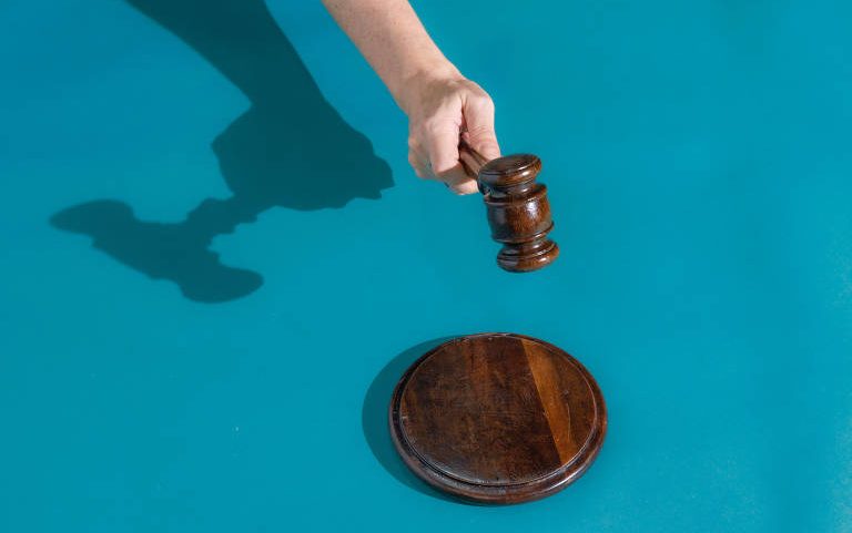 Justiça do Trabalho cancelou acordo homologado na demissão por suspeita de fraude; entenda