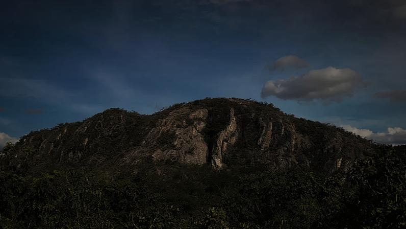 Domo de Araguainha, maior cratera de impacto da América do Sul