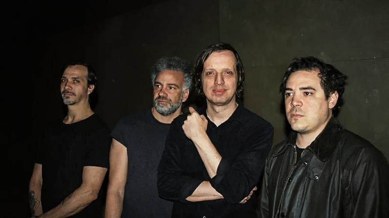 Ludovic anuncia novo álbum e retoma atividade com a urgente “Dilúvio de dinheiro algum”